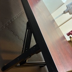 折りたたみ机　1000円の画像