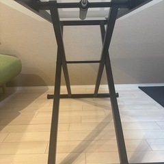 ダイニングテーブルの画像