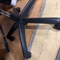 ゲーミングチェア　ブラックの画像