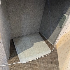 【パネルヒーター】【足元ヒーター】【折りたたみ可能】クリーニング済み【管理番号1221】野の画像