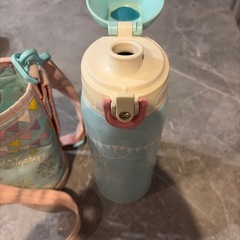 水筒　ケース付きの画像