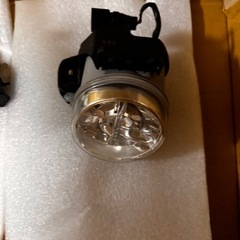 210系クラウン前期純正フォグの画像