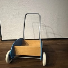 IKEA MULA ベビーウォーカー　手押し車の画像