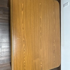 こたつテーブルの画像