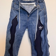 adidas リメイクの画像