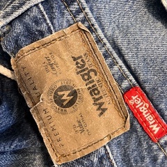 adidas リメイクの画像