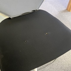オフィスチェア　椅子　3つありますの画像