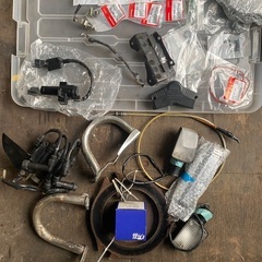 cbx cbr 部品　外装　テール　エンジン　ホイル　シートの画像