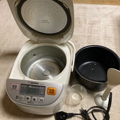 象印の炊飯器の画像