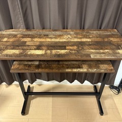 カウンターテーブル&チェアの画像