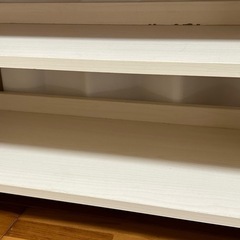 子供本棚・絵本ラック＋絵本や図鑑の画像