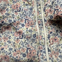 110サイズ　女の子上着🌸の画像