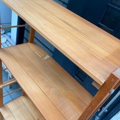 木製ラック 高さ142cm ※仕切り板欠品・釘飛び出しありの画像