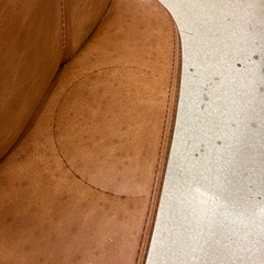 12/25まで店頭商品一部を除き半額クリスマスSALE!!開催中 　K2512-221 オイルドレザー風 3人掛けソファ ブラウン キズ汚れ有りの画像