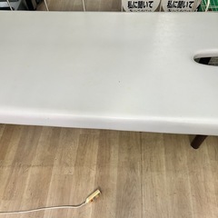 エステ、整骨院ベッドの画像