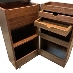 木製 キャビネット 収納棚 ミラー付き キャスター付きの画像