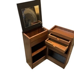 木製 キャビネット 収納棚 ミラー付き キャスター付きの画像