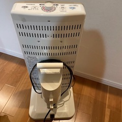 遠赤外線ストーブの画像