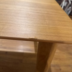 ダイニングテーブル の画像