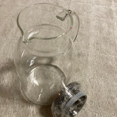 ガラス製のジャグの画像