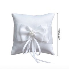 リングピロー　ウエディング用の画像