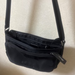 PRADA ショルダーバッグの画像