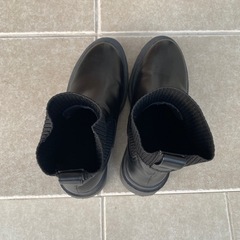 GU  ブーツ（レディース）　Mサイズの画像