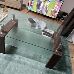 極美品　ガラステーブル　ローテーブルの画像