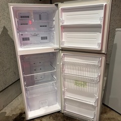 SHARP ノンフロン　冷蔵庫　SJ-23X-S 動作確認済み　2013年式　　幅545✖️奥行き595✖️高さ1509 清掃済み　すぐに使えますの画像