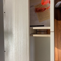 ベルメゾン　カウンター収納　板扉　の画像