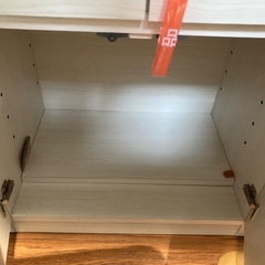 ベルメゾン　カウンター収納　板扉　の画像