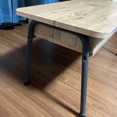 アイリスオーヤマ 小型 テーブルの画像