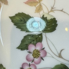 A7180【ウェッジウッド】 ワイルドストロベリー リー 4点セット カップ ソーサー 黒壺の画像