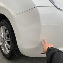 日産リーフ電気自動車の画像