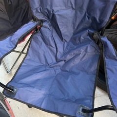 アウトドアチェア二つの画像