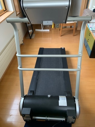fitcrew VEGAS 1600PRO ランニングマシンマシン　ルームランナー　ウォーキングマシン　トレッドミル