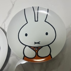 ミッフィーお皿2枚セットの画像