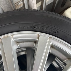スタッドレスタイヤ 175/65R15 84Q 18年製の画像