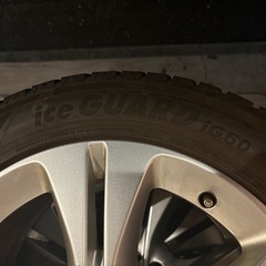 ベンツ　W205 スタッドレスタイヤ、ホイール付きの画像