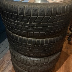 ベンツ　W205 スタッドレスタイヤ、ホイール付きの画像