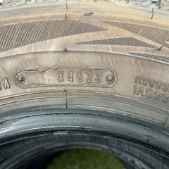 スタッドレスタイヤ　145/80R12 6PR　  の画像
