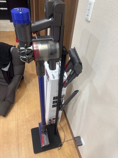 ダイソンV7