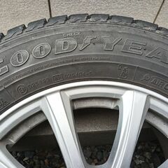 スタッドレスタイヤの画像