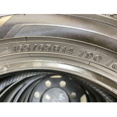 ヨコハマタイヤ 中古 (目立った傷や汚れなし) 中古タイヤ スタッドレスタイヤ 4本セット(ホイール無し) 165/65R14 ヨコハマ アイスガード iG60 の画像