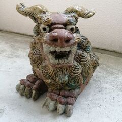 島常賀さんのシーサー(植木鉢仕様)の画像
