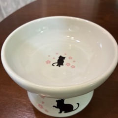 ネコ用食器の画像