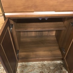 ジャングルジャングル貝塚店　食器棚　2枚扉　スリム　シンプルデザイン　貝塚市　二色浜　リサイクルショップの画像