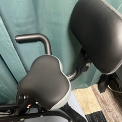 【引取限定】atibafit フィットネスバイク エアロバイク 健康器具 ダイエット　折りたたみ
の画像