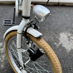 ★店頭にて試乗可★ J3417　【リユースのサカイ柏店】 軽快自転車　ダイナモライト　20インチ　ホワイト　簡易クリーニング済　 中古自転車 　流山市 中古自転車 松戸市 中古自転車 我孫子市 中古自転車 船橋市 中古自転車 守谷市 中古自転車 取手市 中古自転車の画像