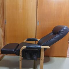 リクライニングチェア、チェア、椅子の画像